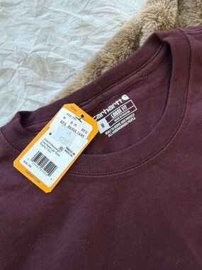 NWT Carhartt Loose Fit Crewneck T-Shirt - Burgundy